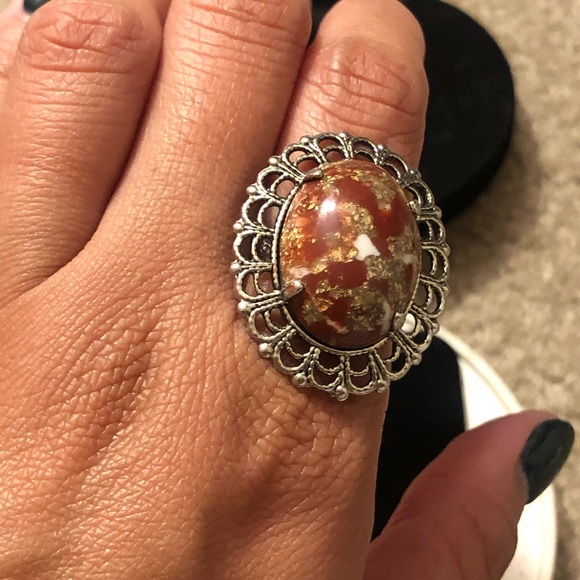 Adjustable Vintage Ring - Picture 5 of 6